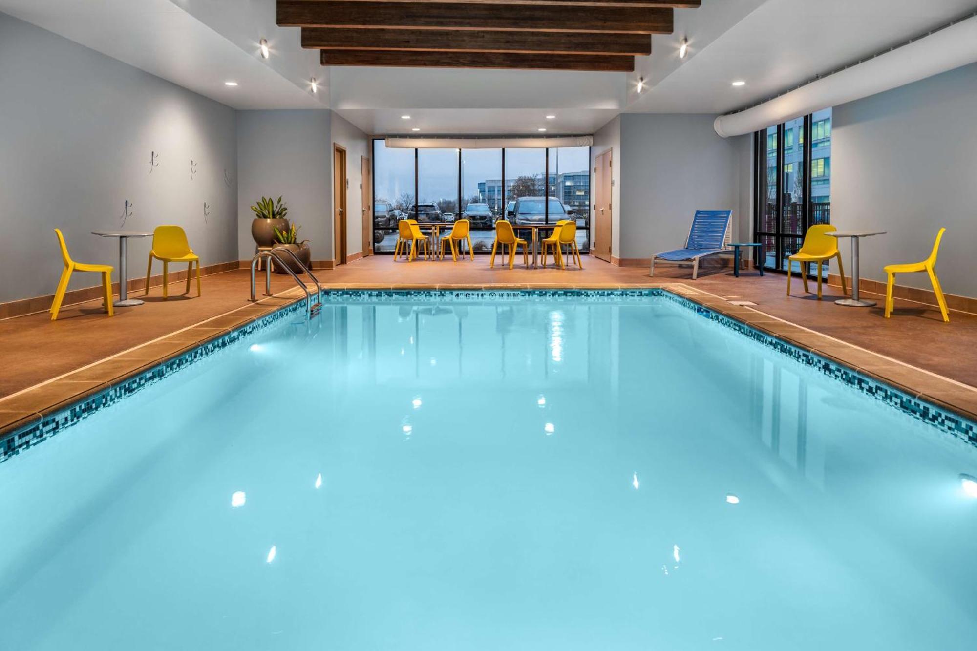 Home2 Suites By Hilton Indianapolis North At Intech Park Esterno foto