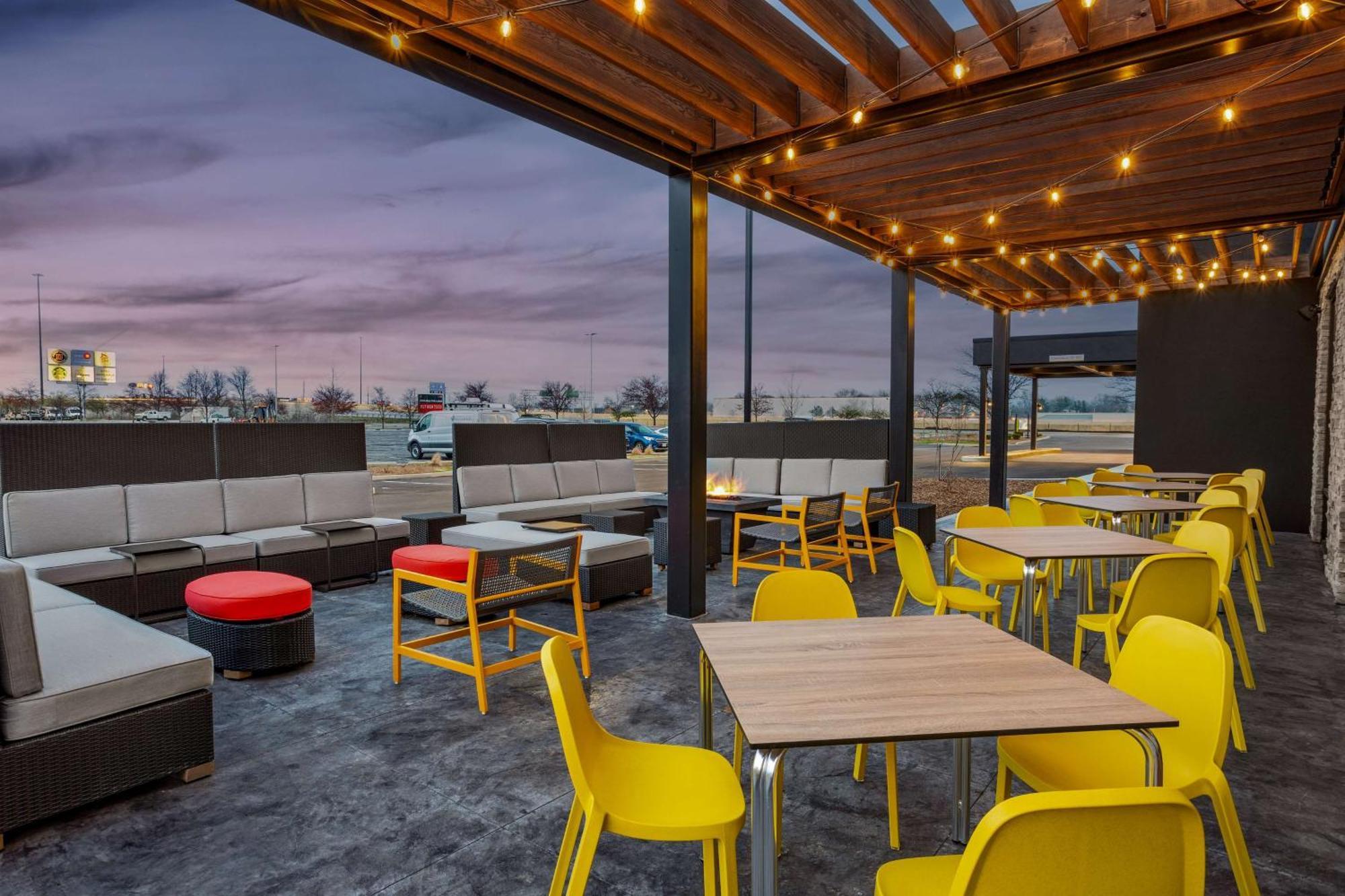 Home2 Suites By Hilton Indianapolis North At Intech Park Esterno foto
